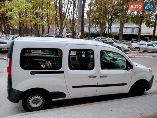 Белый Рено Кенгу, объемом двигателя 1.5 л и пробегом 228 тыс. км за 10500 $, фото 7 на Automoto.ua