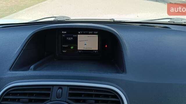 Белый Рено Кенгу, объемом двигателя 1.46 л и пробегом 149 тыс. км за 11000 $, фото 1 на Automoto.ua