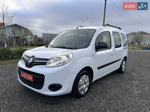 Білий Рено Кєнгу, об'ємом двигуна 1.5 л та пробігом 203 тис. км за 11450 $, фото 1 на Automoto.ua