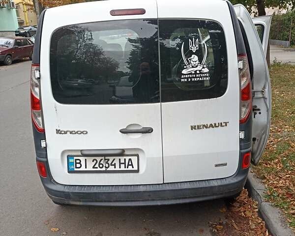 Білий Рено Кєнгу, об'ємом двигуна 1.46 л та пробігом 215 тис. км за 10000 $, фото 5 на Automoto.ua