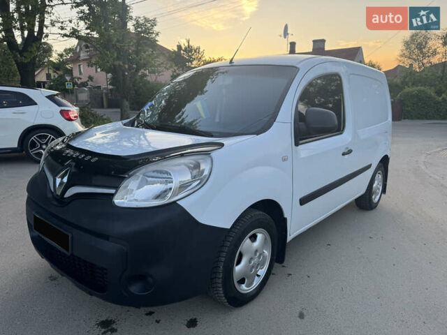 Белый Рено Кенгу, объемом двигателя 1.5 л и пробегом 150 тыс. км за 7800 $, фото 2 на Automoto.ua