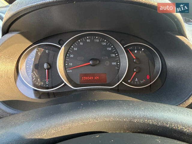 Білий Рено Кєнгу, об'ємом двигуна 1.46 л та пробігом 160 тис. км за 11200 $, фото 15 на Automoto.ua