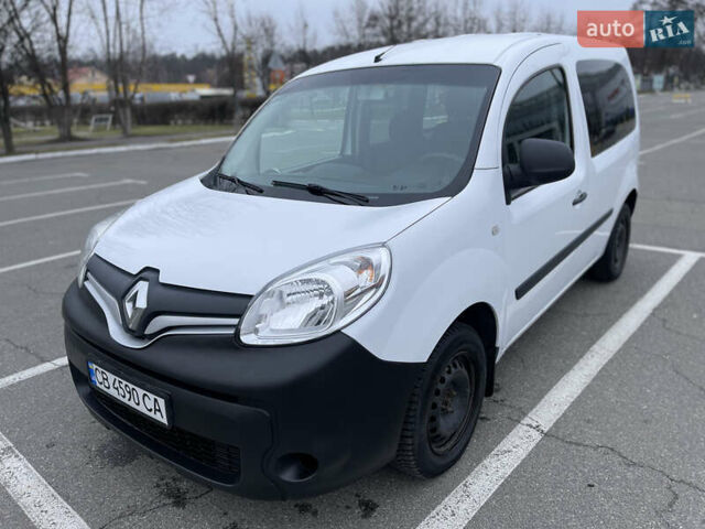 Білий Рено Кєнгу, об'ємом двигуна 1.46 л та пробігом 238 тис. км за 9300 $, фото 2 на Automoto.ua