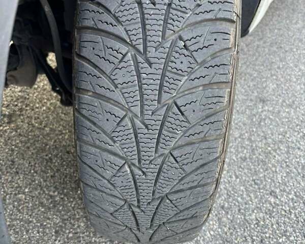 Білий Рено Кєнгу, об'ємом двигуна 1.46 л та пробігом 410 тис. км за 7500 $, фото 16 на Automoto.ua