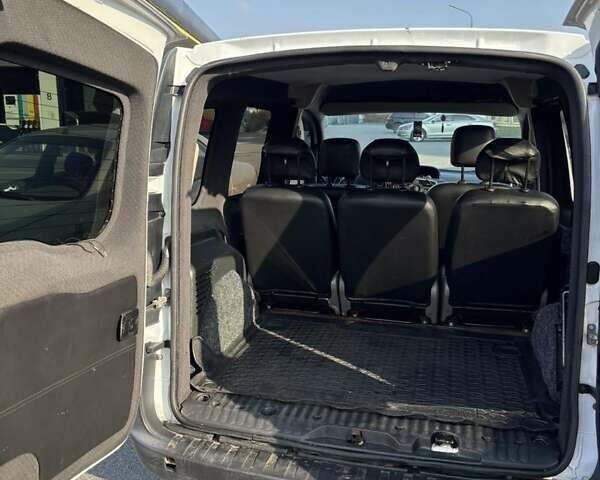 Білий Рено Кєнгу, об'ємом двигуна 1.46 л та пробігом 410 тис. км за 7500 $, фото 13 на Automoto.ua