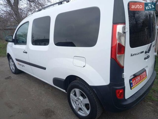 Белый Рено Кенгу, объемом двигателя 1.5 л и пробегом 71 тыс. км за 10850 $, фото 13 на Automoto.ua