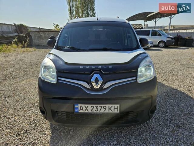 Белый Рено Кенгу, объемом двигателя 1.46 л и пробегом 250 тыс. км за 9500 $, фото 2 на Automoto.ua