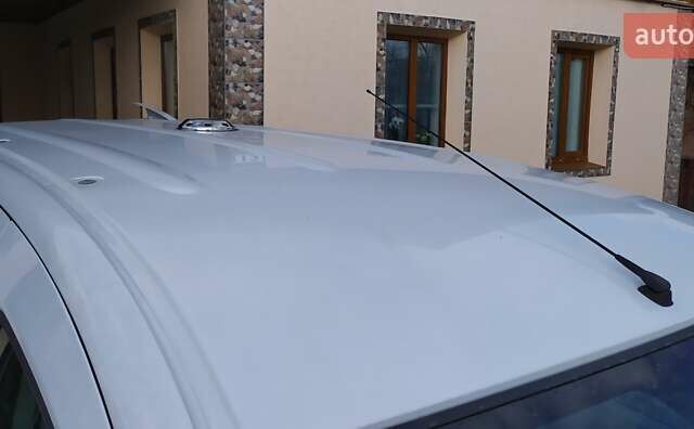 Білий Рено Кєнгу, об'ємом двигуна 1.5 л та пробігом 250 тис. км за 9700 $, фото 29 на Automoto.ua