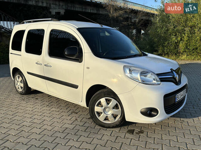 Білий Рено Кєнгу, об'ємом двигуна 1.46 л та пробігом 160 тис. км за 11200 $, фото 4 на Automoto.ua