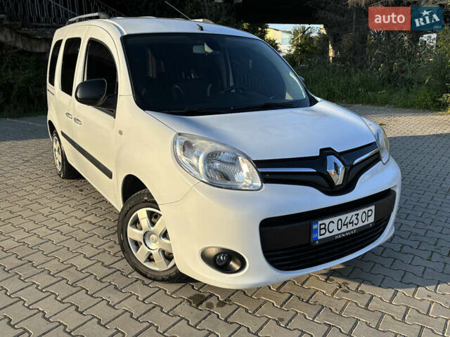Білий Рено Кєнгу, об'ємом двигуна 1.46 л та пробігом 160 тис. км за 11200 $, фото 3 на Automoto.ua