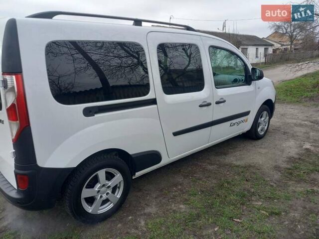 Белый Рено Кенгу, объемом двигателя 1.5 л и пробегом 71 тыс. км за 10850 $, фото 8 на Automoto.ua