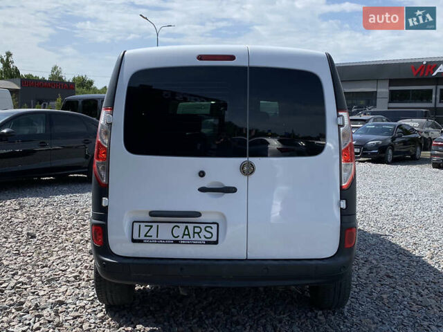 Білий Рено Кєнгу, об'ємом двигуна 1.5 л та пробігом 195 тис. км за 10950 $, фото 5 на Automoto.ua