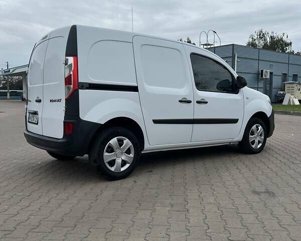 Білий Рено Кєнгу, об'ємом двигуна 1.46 л та пробігом 240 тис. км за 8500 $, фото 3 на Automoto.ua