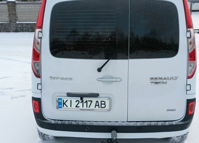 Білий Рено Кєнгу, об'ємом двигуна 1.5 л та пробігом 204 тис. км за 12700 $, фото 12 на Automoto.ua