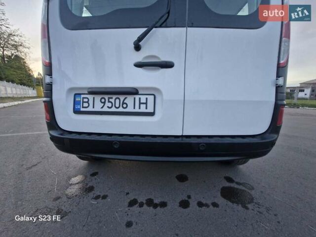 Белый Рено Кенгу, объемом двигателя 1.5 л и пробегом 59 тыс. км за 12850 $, фото 14 на Automoto.ua
