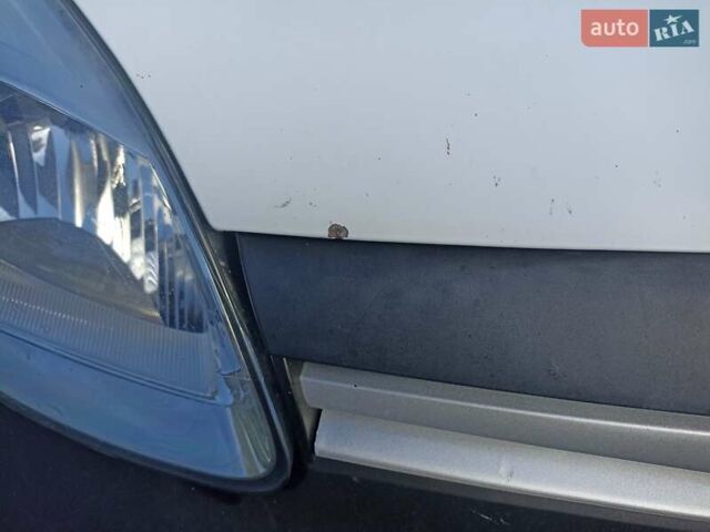 Белый Рено Кенгу, объемом двигателя 1.5 л и пробегом 260 тыс. км за 9300 $, фото 23 на Automoto.ua