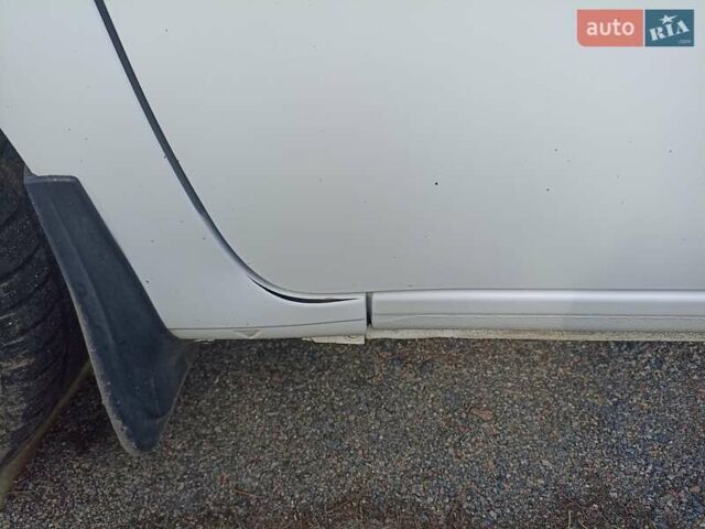 Білий Рено Кєнгу, об'ємом двигуна 1.5 л та пробігом 250 тис. км за 9700 $, фото 25 на Automoto.ua