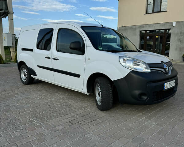 Белый Рено Кенгу, объемом двигателя 1.5 л и пробегом 211 тыс. км за 9000 $, фото 7 на Automoto.ua