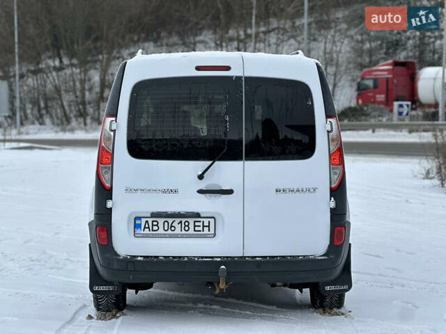 Белый Рено Кенгу, объемом двигателя 1.46 л и пробегом 173 тыс. км за 11500 $, фото 6 на Automoto.ua