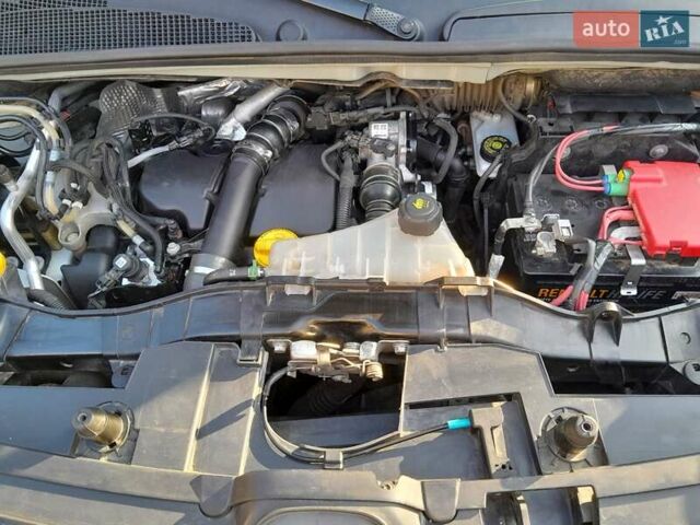 Белый Рено Кенгу, объемом двигателя 1.46 л и пробегом 221 тыс. км за 8900 $, фото 8 на Automoto.ua