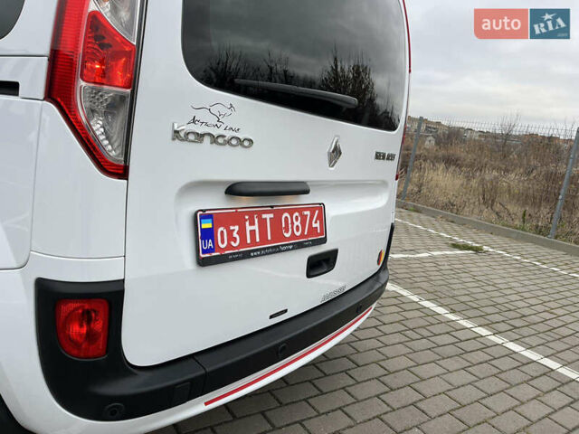 Білий Рено Кєнгу, об'ємом двигуна 1.5 л та пробігом 180 тис. км за 13700 $, фото 11 на Automoto.ua