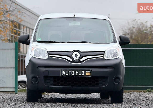 Белый Рено Кенгу, объемом двигателя 1.46 л и пробегом 131 тыс. км за 11900 $, фото 4 на Automoto.ua