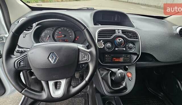 Білий Рено Кєнгу, об'ємом двигуна 1.46 л та пробігом 131 тис. км за 13300 $, фото 13 на Automoto.ua