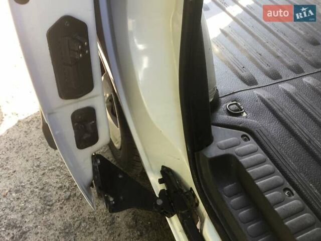 Білий Рено Кєнгу, об'ємом двигуна 1.46 л та пробігом 199 тис. км за 9300 $, фото 12 на Automoto.ua