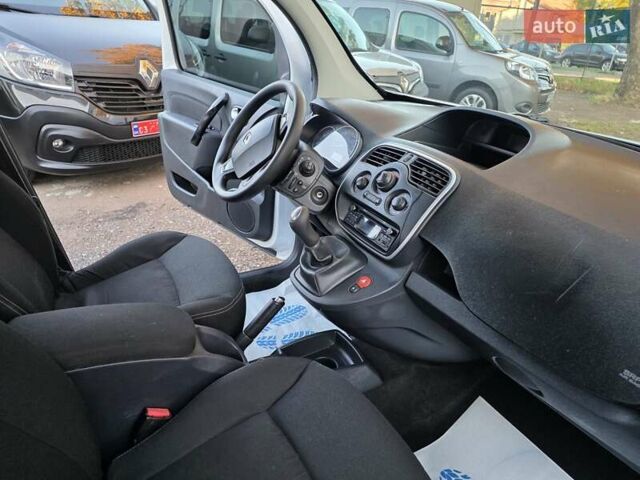 Рено Кенгу 2017 в Одессе на Automoto.ua Белый Рено Кенгу, объемом двигателя 0 л и пробегом 187 тыс. км за 12100 $, фото 16 на Automoto.ua