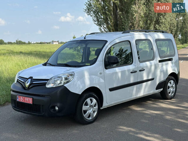 Белый Рено Кенгу, объемом двигателя 1.5 л и пробегом 235 тыс. км за 13200 $, фото 6 на Automoto.ua