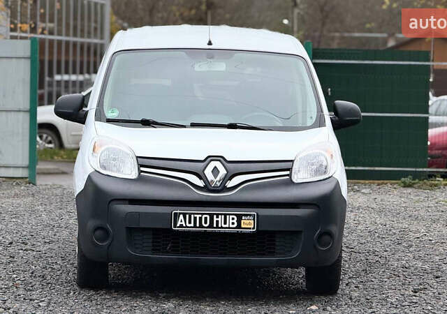 Белый Рено Кенгу, объемом двигателя 1.46 л и пробегом 131 тыс. км за 11900 $, фото 3 на Automoto.ua