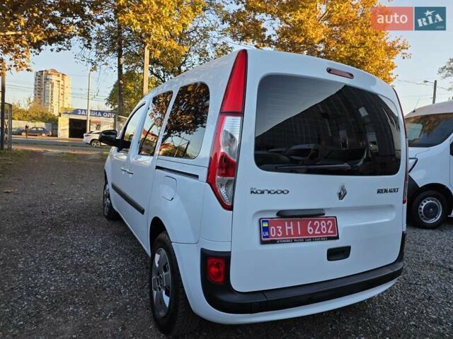 Рено Кенгу 2017 в Одессе на Automoto.ua Белый Рено Кенгу, объемом двигателя 0 л и пробегом 187 тыс. км за 12100 $, фото 9 на Automoto.ua