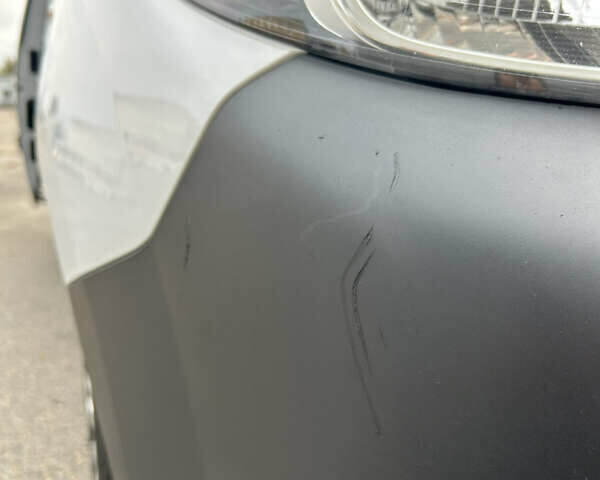 Рено Кенгу 2017 в Киеве на Automoto.ua Белый Рено Кенгу, объемом двигателя 1.5 л и пробегом 228 тыс. км за 12500 $, фото 22 на Automoto.ua