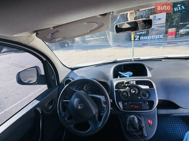 Білий Рено Кєнгу, об'ємом двигуна 1.46 л та пробігом 217 тис. км за 9700 $, фото 14 на Automoto.ua