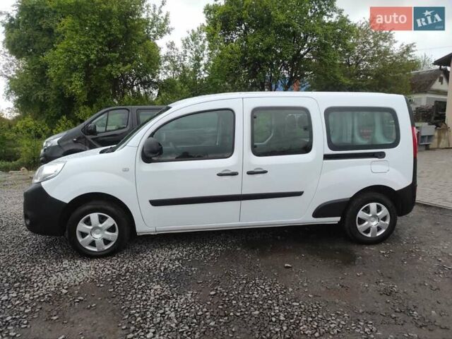 Белый Рено Кенгу, объемом двигателя 1.5 л и пробегом 197 тыс. км за 13300 $, фото 5 на Automoto.ua