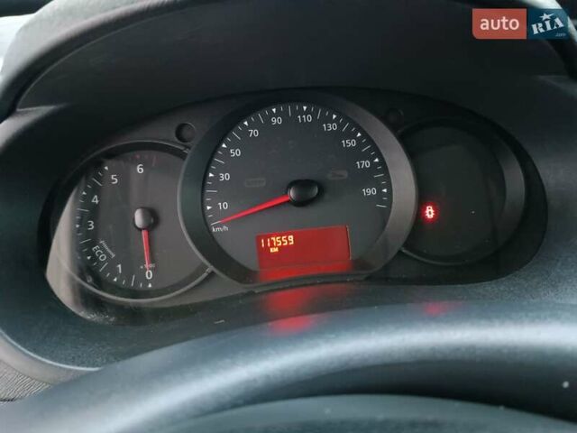 Белый Рено Кенгу, объемом двигателя 1.5 л и пробегом 118 тыс. км за 11200 $, фото 16 на Automoto.ua