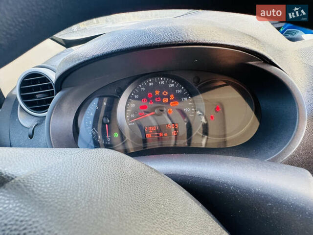 Білий Рено Кєнгу, об'ємом двигуна 1.46 л та пробігом 217 тис. км за 9700 $, фото 15 на Automoto.ua