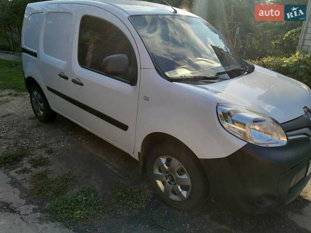 Белый Рено Кенгу, объемом двигателя 1.46 л и пробегом 221 тыс. км за 8900 $, фото 4 на Automoto.ua
