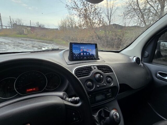 Білий Рено Кєнгу, об'ємом двигуна 1.5 л та пробігом 210 тис. км за 11200 $, фото 14 на Automoto.ua