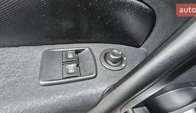 Білий Рено Кєнгу, об'ємом двигуна 1.46 л та пробігом 131 тис. км за 13300 $, фото 8 на Automoto.ua