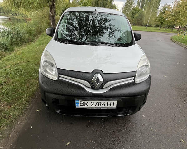Білий Рено Кєнгу, об'ємом двигуна 1.46 л та пробігом 310 тис. км за 7500 $, фото 6 на Automoto.ua