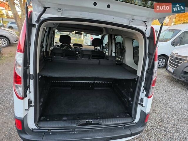 Рено Кенгу 2017 в Одессе на Automoto.ua Белый Рено Кенгу, объемом двигателя 0 л и пробегом 187 тыс. км за 12100 $, фото 20 на Automoto.ua