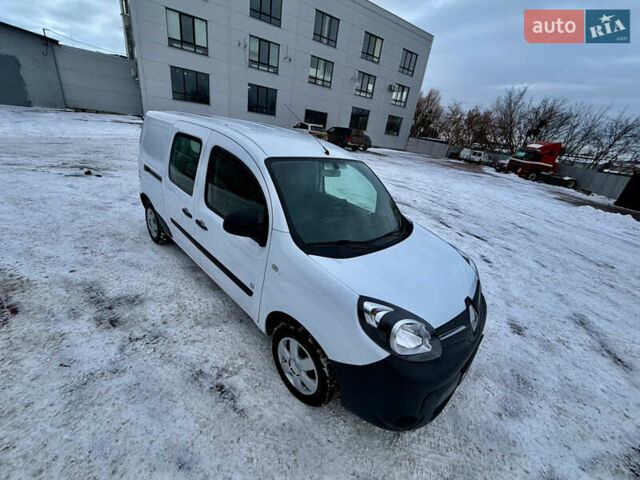 Білий Рено Кєнгу, об'ємом двигуна 0 л та пробігом 57 тис. км за 8300 $, фото 6 на Automoto.ua