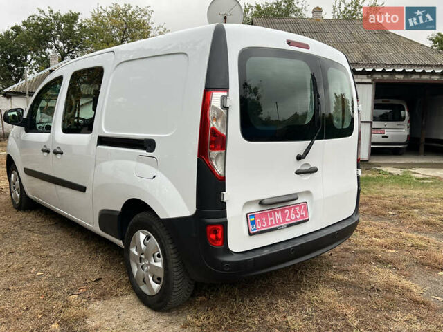 Білий Рено Кєнгу, об'ємом двигуна 1.5 л та пробігом 125 тис. км за 13499 $, фото 24 на Automoto.ua