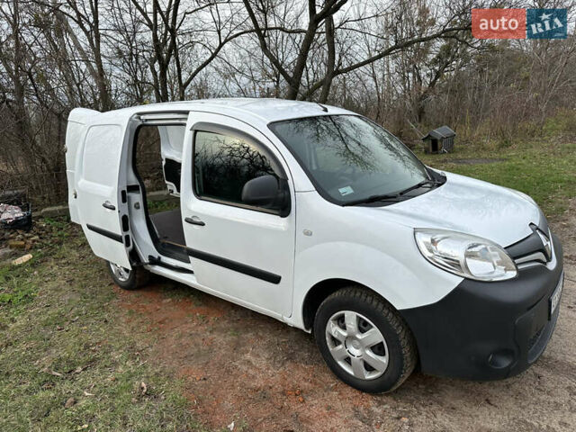 Белый Рено Кенгу, объемом двигателя 1.46 л и пробегом 177 тыс. км за 9200 $, фото 13 на Automoto.ua