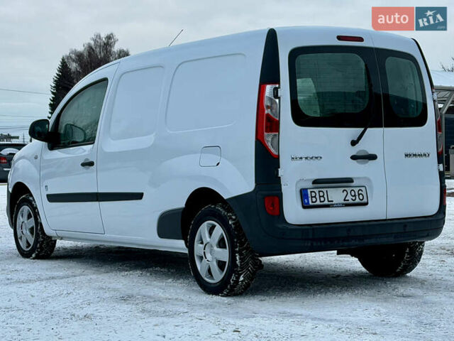 Белый Рено Кенгу, объемом двигателя 0 л и пробегом 57 тыс. км за 8800 $, фото 9 на Automoto.ua