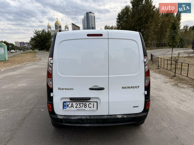 Белый Рено Кенгу, объемом двигателя 1.46 л и пробегом 245 тыс. км за 7700 $, фото 2 на Automoto.ua