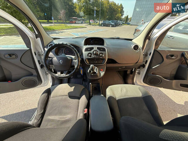Білий Рено Кєнгу, об'ємом двигуна 1.46 л та пробігом 259 тис. км за 7700 $, фото 12 на Automoto.ua