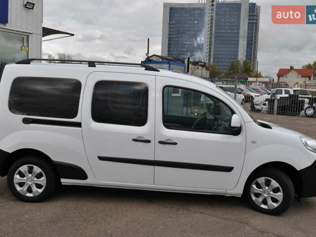 Рено Кенгу 2018 в Киеве на Automoto.ua Белый Рено Кенгу, объемом двигателя 1.5 л и пробегом 157 тыс. км за 15500 $, фото 13 на Automoto.ua