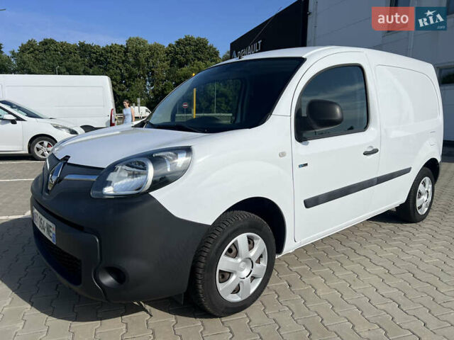 Белый Рено Кенгу, объемом двигателя 0 л и пробегом 18 тыс. км за 9700 $, фото 6 на Automoto.ua